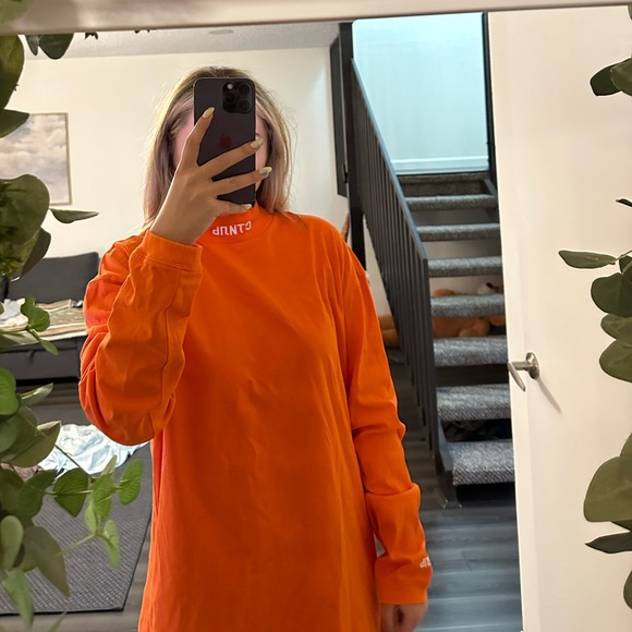 One size - Picture 3 of 3